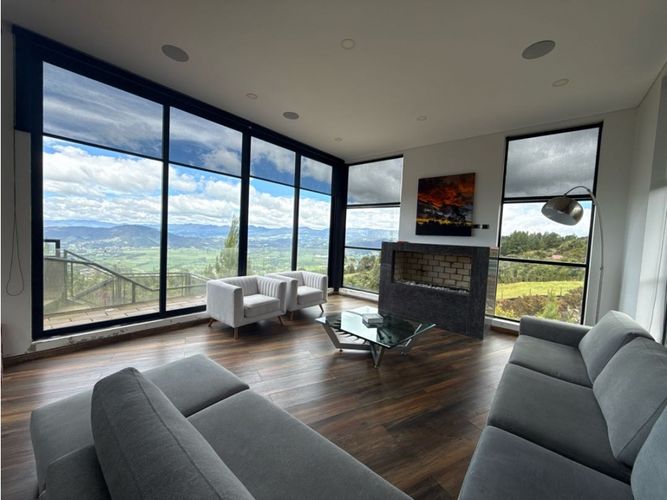 Casa de 4 alcobas en venta en Altos De Yerbabuena, Sopó, 800 m² · foto 4 de 20