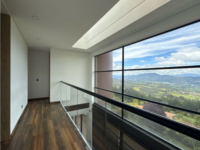 Casa de 4 alcobas en venta en Altos De Yerbabuena, Sopó, 800 m² · foto 9 de 20