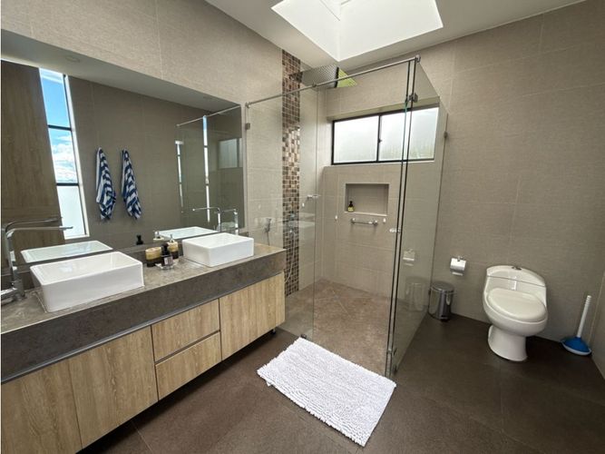 Casa de 4 alcobas en venta en Altos De Yerbabuena, Sopó, 800 m² · foto 12 de 20