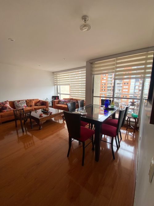 Apartamento de 3 alcobas en venta en Colina Campestre, Bogotá, 125 m² · foto 3 de 23