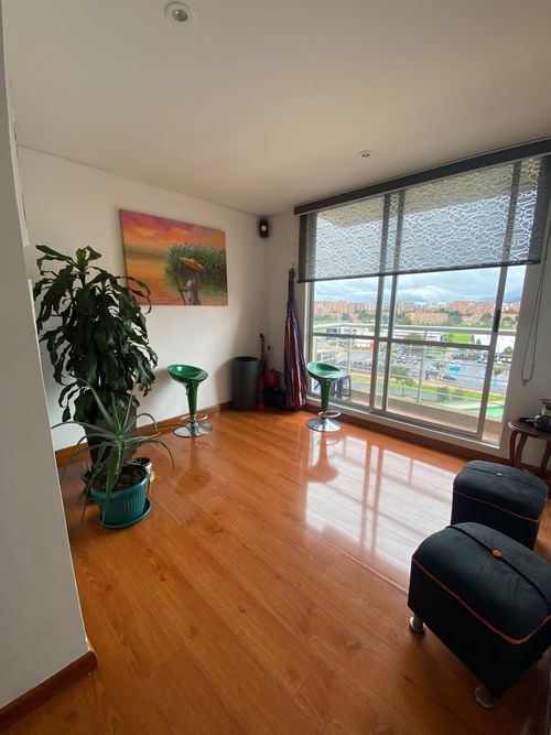 Apartamento de 3 alcobas en venta en Colina Campestre, Bogotá, 125 m² · foto 5 de 23