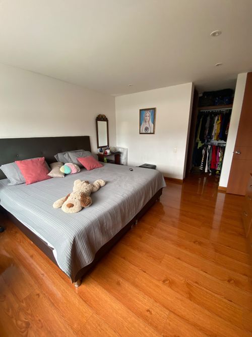 Apartamento de 3 alcobas en venta en Colina Campestre, Bogotá, 125 m² · foto 6 de 23