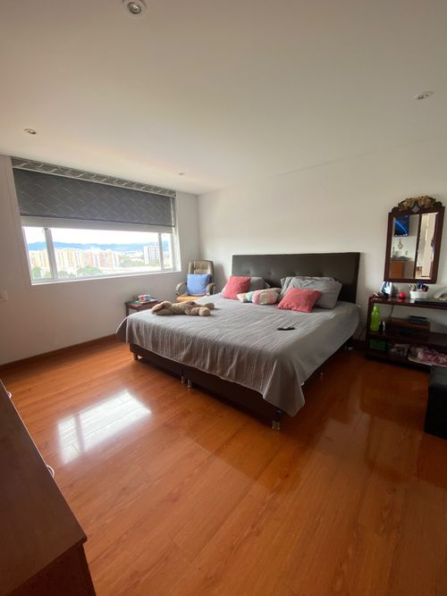 Apartamento de 3 alcobas en venta en Colina Campestre, Bogotá, 125 m² · foto 7 de 23