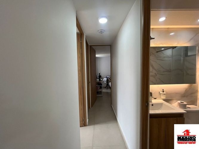 Apartamento de 3 alcobas en venta en La Ceja, 51 m² · foto 3 de 19