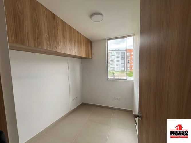Apartamento de 3 alcobas en venta en La Ceja, 51 m² · foto 11 de 19
