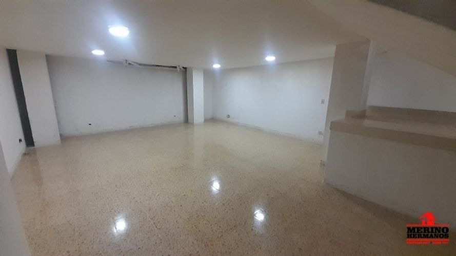 Local en arriendo en La América, Medellín, 98 m² · foto 3 de 16
