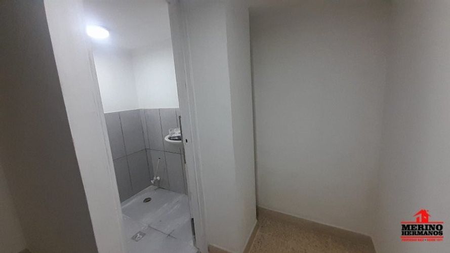 Local en arriendo en La América, Medellín, 98 m² · foto 13 de 16