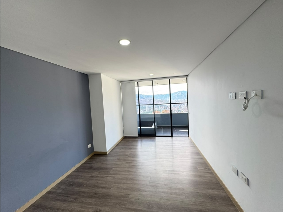 Apartamento en arriendo en Las Palmas, Medellín · foto 10 de 11