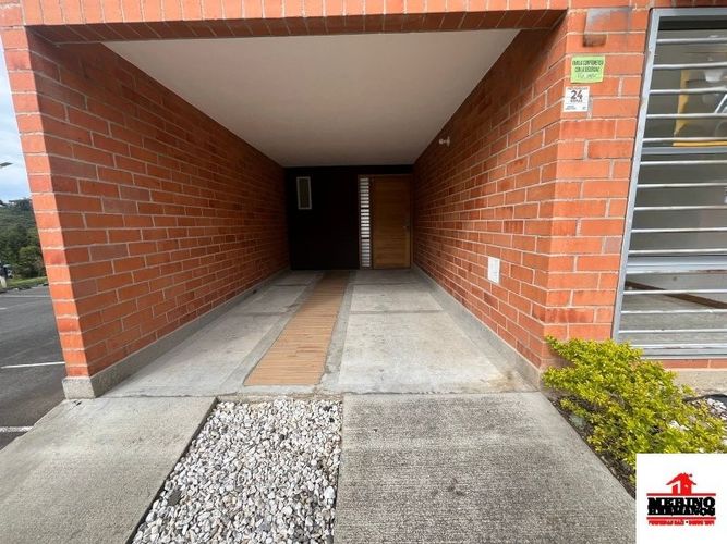Casa de 4 alcobas en venta en Centro, Rionegro, 145 m² · foto 6 de 24