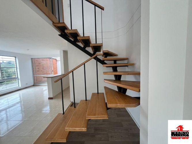 Casa de 4 alcobas en venta en Centro, Rionegro, 145 m² · foto 8 de 24