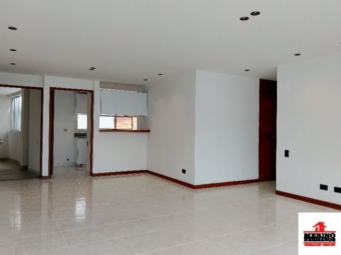 Apartamento de 3 alcobas en arriendo en Los Balsos, Medellín, 108 m² · foto 5 de 24