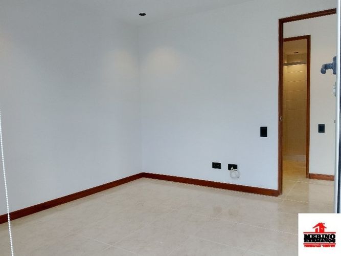 Apartamento de 3 alcobas en arriendo en Los Balsos, Medellín, 108 m² · foto 14 de 24