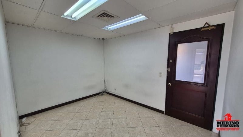 Oficina en arriendo en Patio Bonito, Medellín, 37 m² · foto 7 de 18
