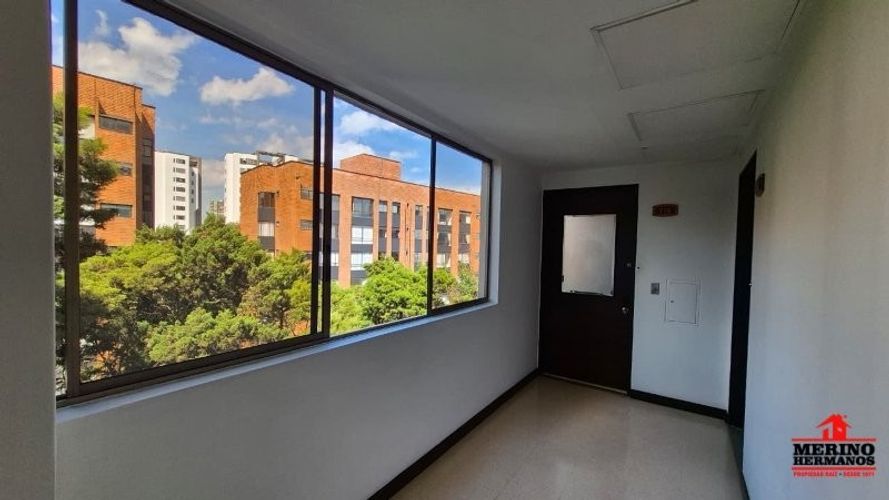 Oficina en arriendo en Patio Bonito, Medellín, 37 m² · foto 15 de 18