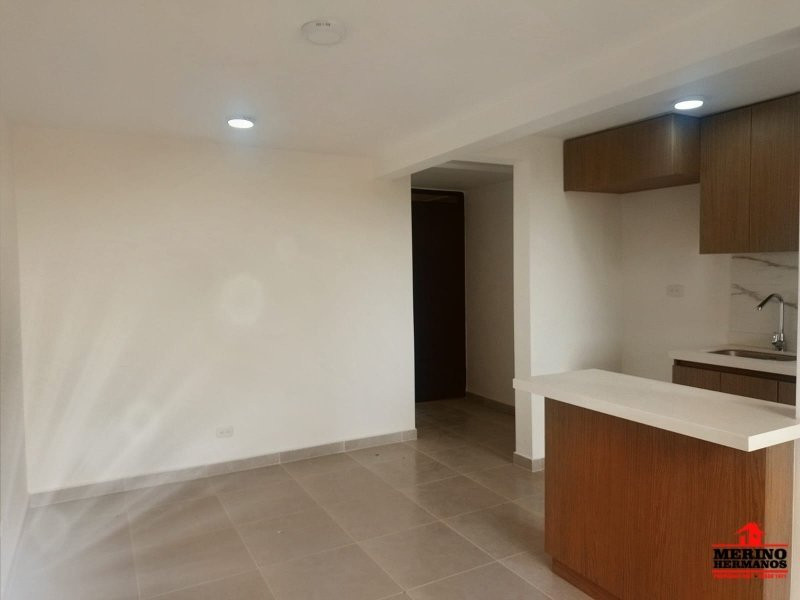Apartamento en arriendo en Centro, Rionegro · foto 4 de 24