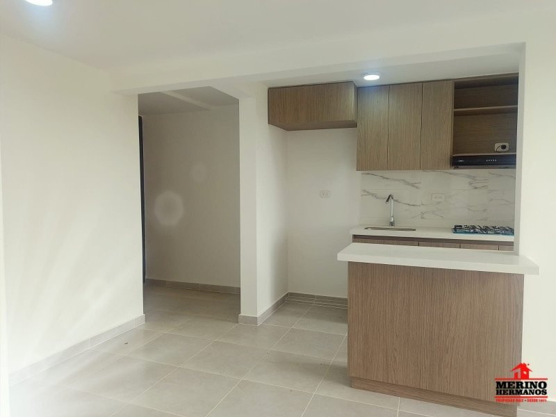Apartamento en arriendo en Centro, Rionegro · foto 15 de 24