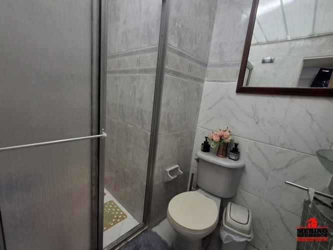 Apartamento de 3 alcobas en venta en Lorena, Medellín, 129 m² · foto 6 de 13