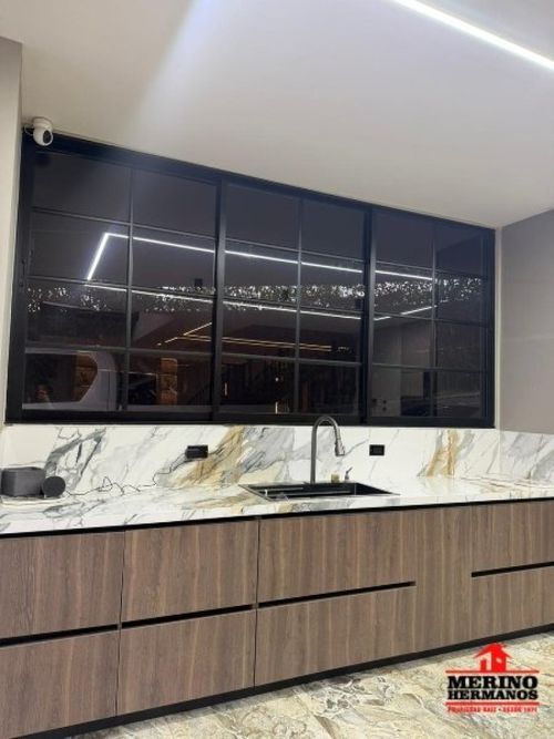 Finca en venta en Simon Bolivar Sb (Centro), Copacabana, 602 m² · foto 3 de 24
