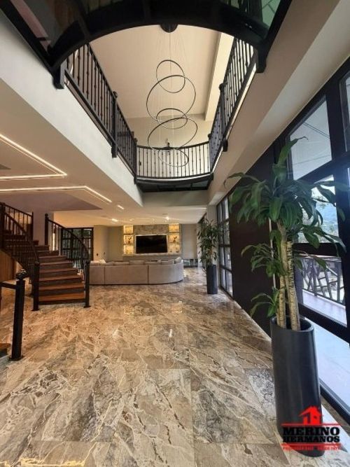 Finca en venta en Simon Bolivar Sb (Centro), Copacabana, 602 m² · foto 11 de 24