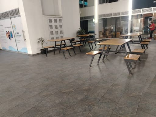Local en arriendo en Suramérica, Itagüí, 28 m² · foto 6 de 8