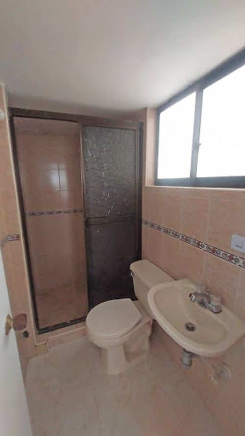 Apartamento de 3 alcobas en arriendo en Belén Las Violetas, Medellín, 35 m² · foto 17 de 17