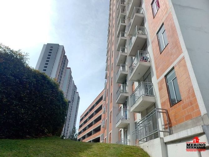 Apartamento de 3 alcobas en venta en Centro, Rionegro, 45 m² · foto 8 de 24