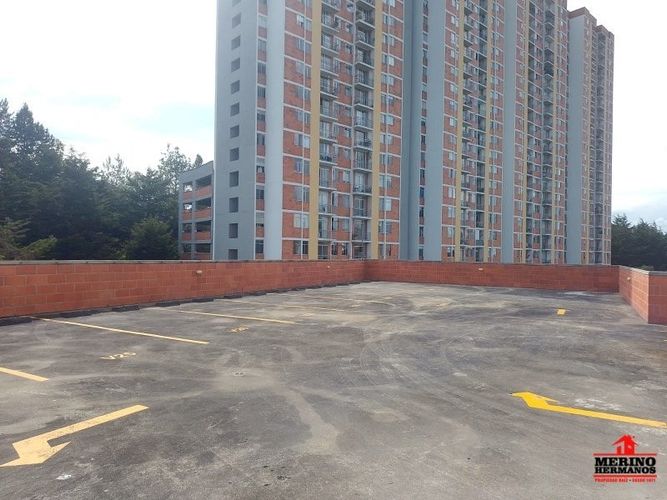 Apartamento de 3 alcobas en venta en Centro, Rionegro, 45 m² · foto 14 de 24