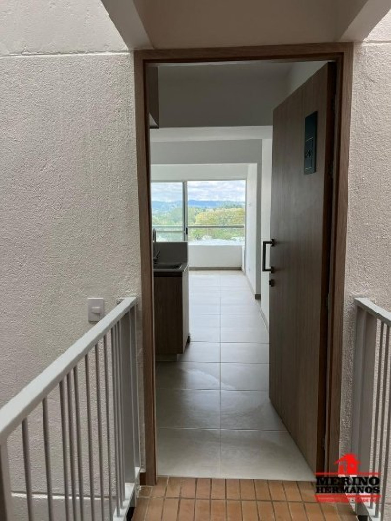 Apartamento en venta en Central, Marinilla · foto 4 de 12