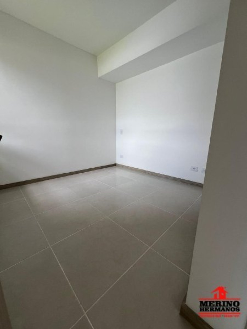 Apartamento en venta en Central, Marinilla · foto 7 de 12