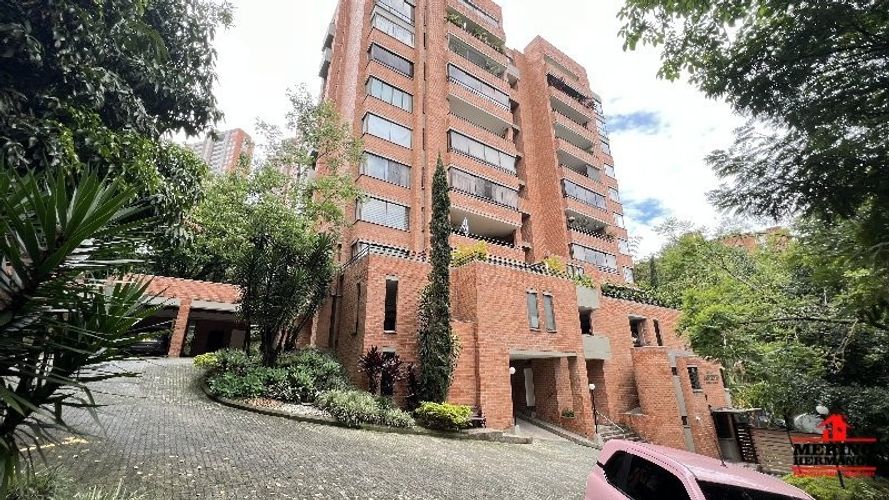 Apartamento de 3 alcobas en arriendo en El Tesoro, Medellín, 170 m² · foto 21 de 21