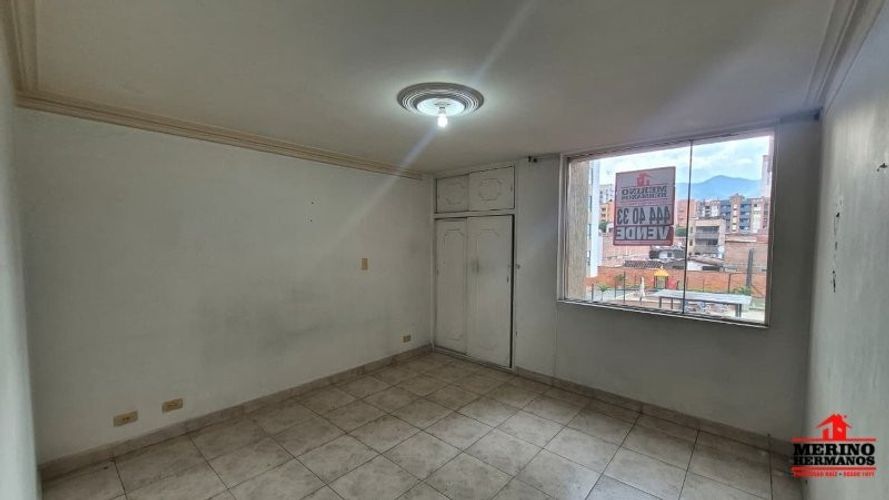 Apartamento en venta en Laureles, Medellín · foto 12 de 24