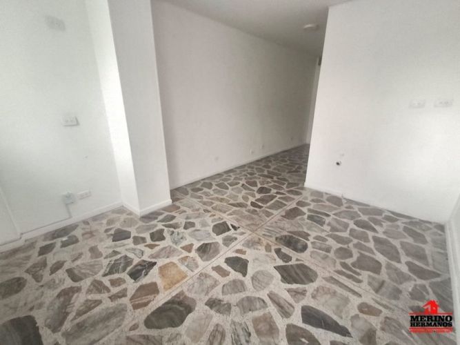 Oficina en arriendo en La América, Medellín, 50 m² · foto 6 de 9