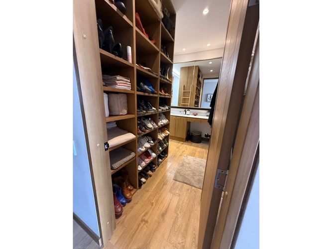 Apartamento de 1 alcoba en venta en Los Rosales, Bogotá, 120 m² · foto 23 de 24