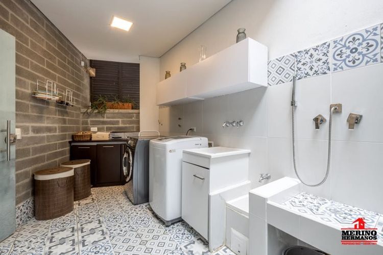 Casa de 3 alcobas en venta en Colasania, Medellín, 350 m² · foto 11 de 14