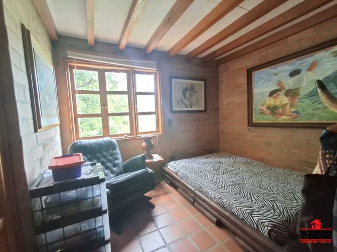 Finca en venta en Simon Bolivar Sb (Centro), Copacabana, 350 m² · foto 9 de 22