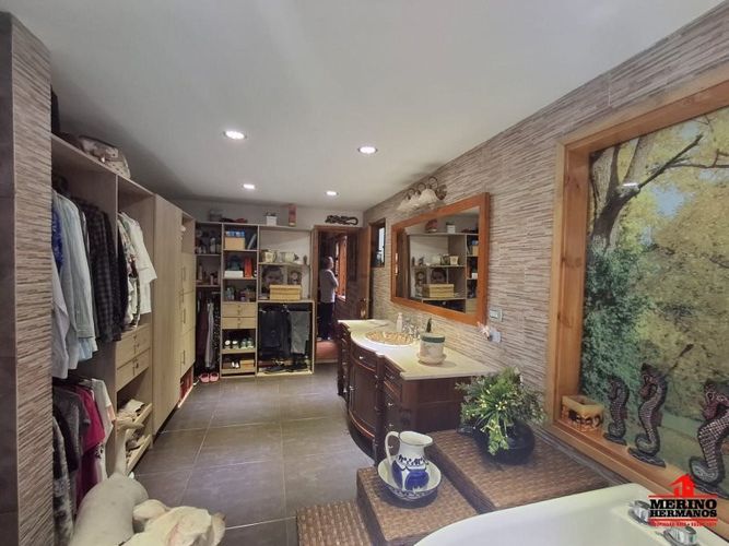 Finca en venta en Simon Bolivar Sb (Centro), Copacabana, 350 m² · foto 17 de 22