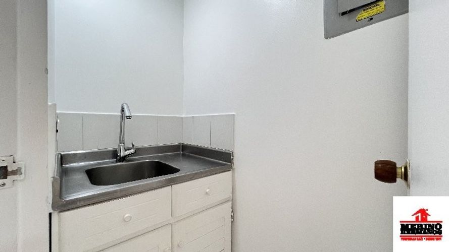 Oficina en arriendo en Patio Bonito, Medellín, 37 m² · foto 12 de 13