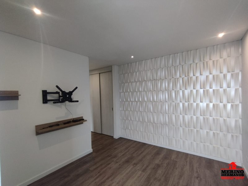 Apartamento en arriendo en Castropol, Medellín · foto 8 de 24