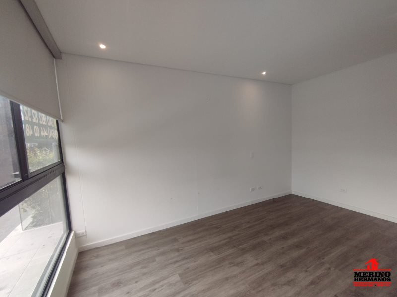 Apartamento en arriendo en Castropol, Medellín · foto 9 de 24