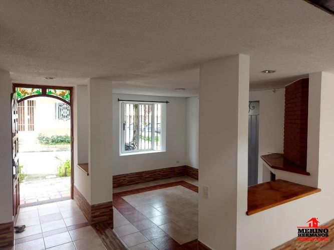 Casa de 5 alcobas en venta en Santa Ana, Rionegro, 300 m² · foto 3 de 24