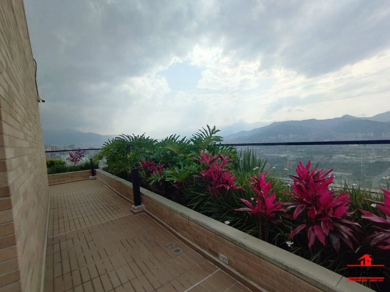 Apartamento en arriendo en Castropol, Medellín · foto 14 de 24