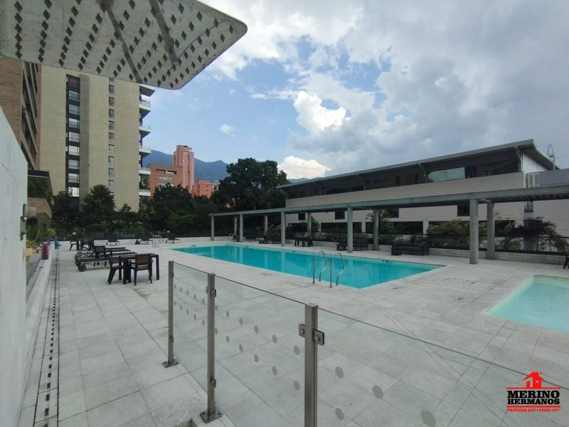 Apartamento en arriendo en Castropol, Medellín · foto 18 de 24