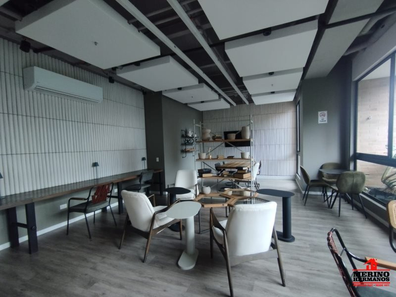 Apartamento en arriendo en Castropol, Medellín · foto 21 de 24