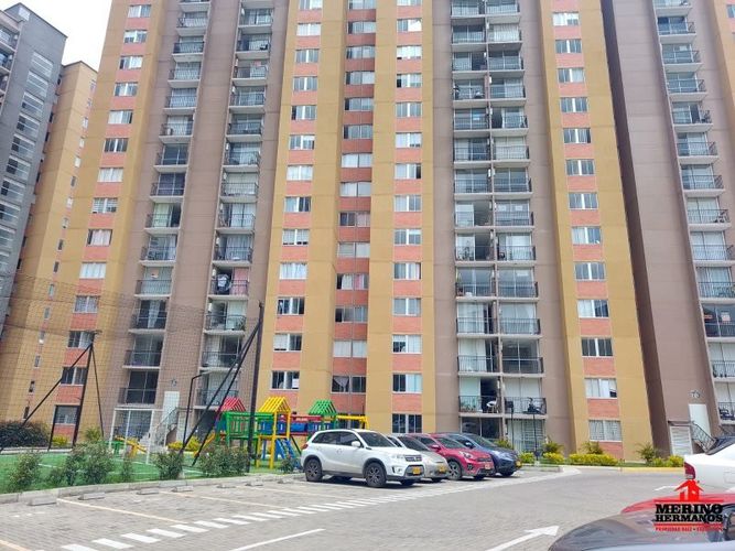Apartamento de 3 alcobas en venta en Centro, Rionegro, 55 m² · foto 11 de 24