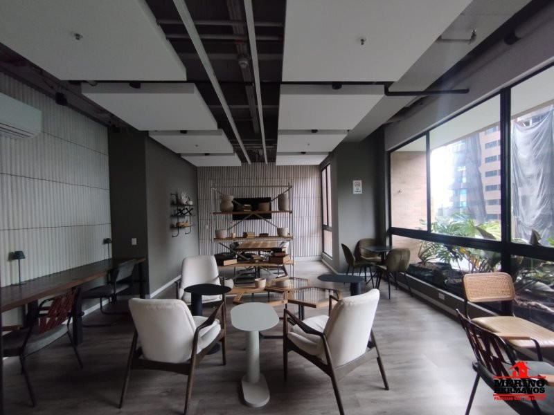 Apartamento en arriendo en Castropol, Medellín · foto 23 de 24