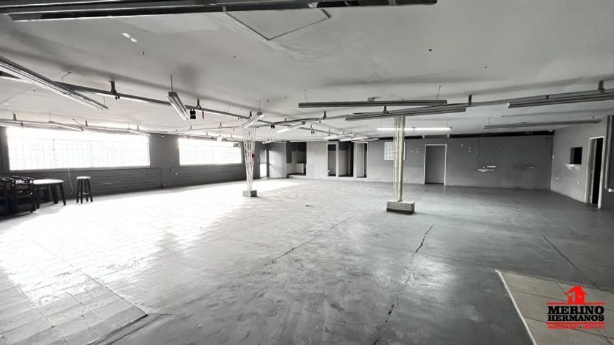Bodega en arriendo en Colombia, Medellín, 520 m² · foto 7 de 16