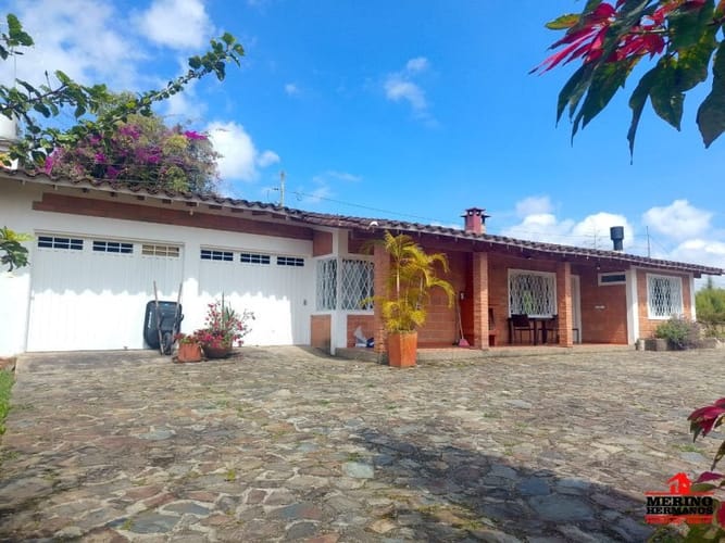 Casa de 3 alcobas en venta en Centro, Rionegro, 200 m² · foto 8 de 21