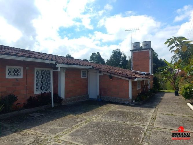 Casa de 3 alcobas en venta en Centro, Rionegro, 200 m² · foto 10 de 21