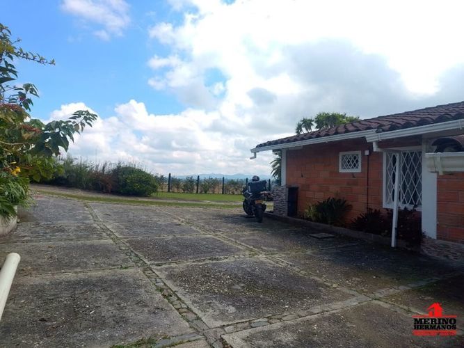 Casa de 3 alcobas en venta en Centro, Rionegro, 200 m² · foto 19 de 21