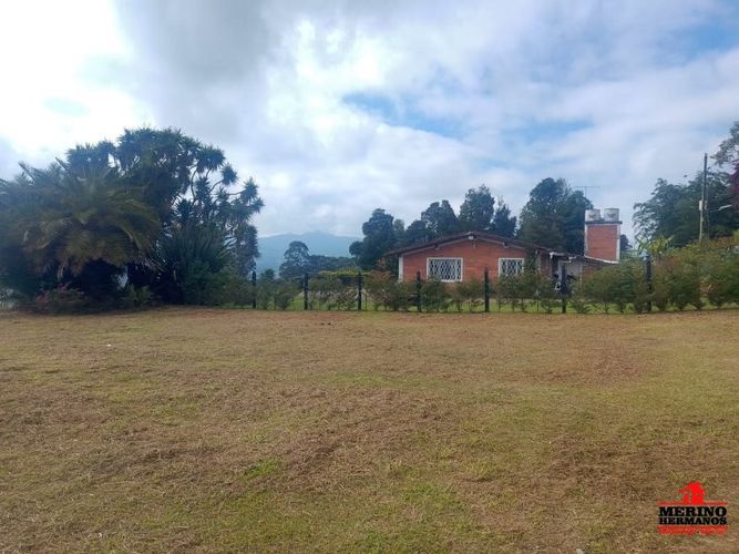 Lote en venta en Centro, Rionegro, 7145 m² · foto 10 de 12